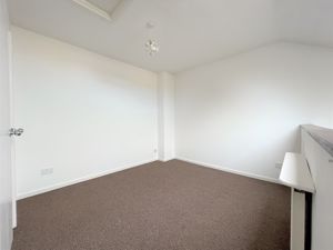 Bedroom- click for photo gallery
